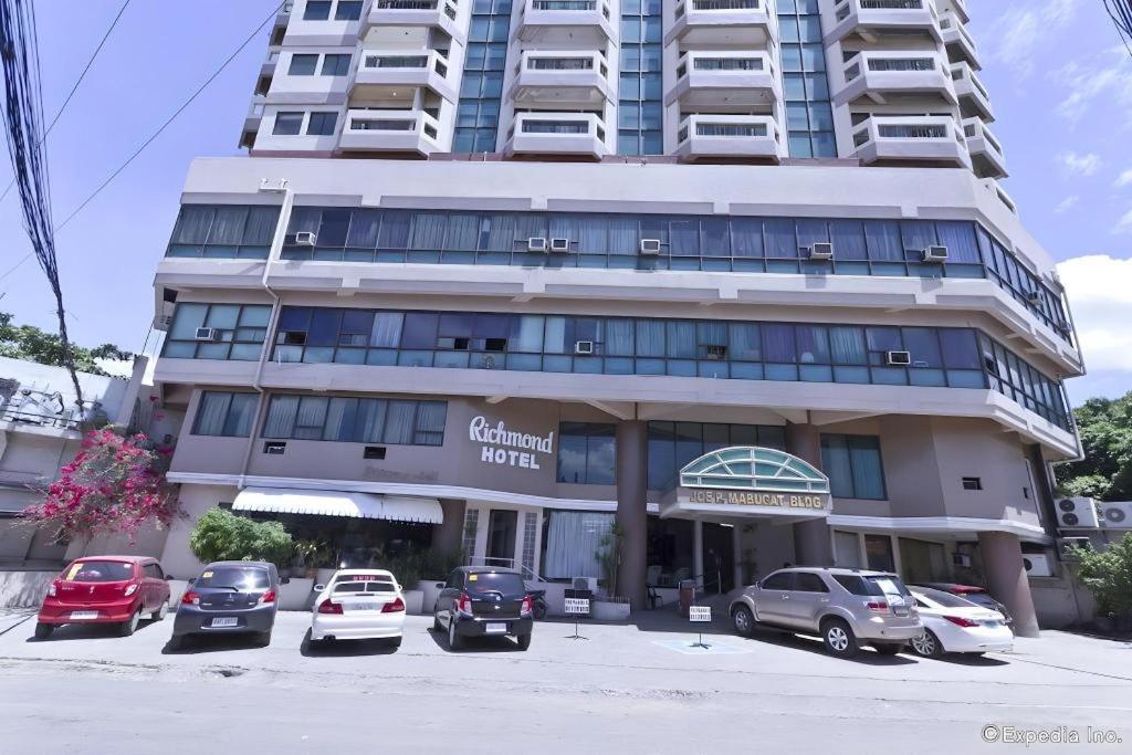 Richmond Plaza Hotel Tabok Exterior foto
